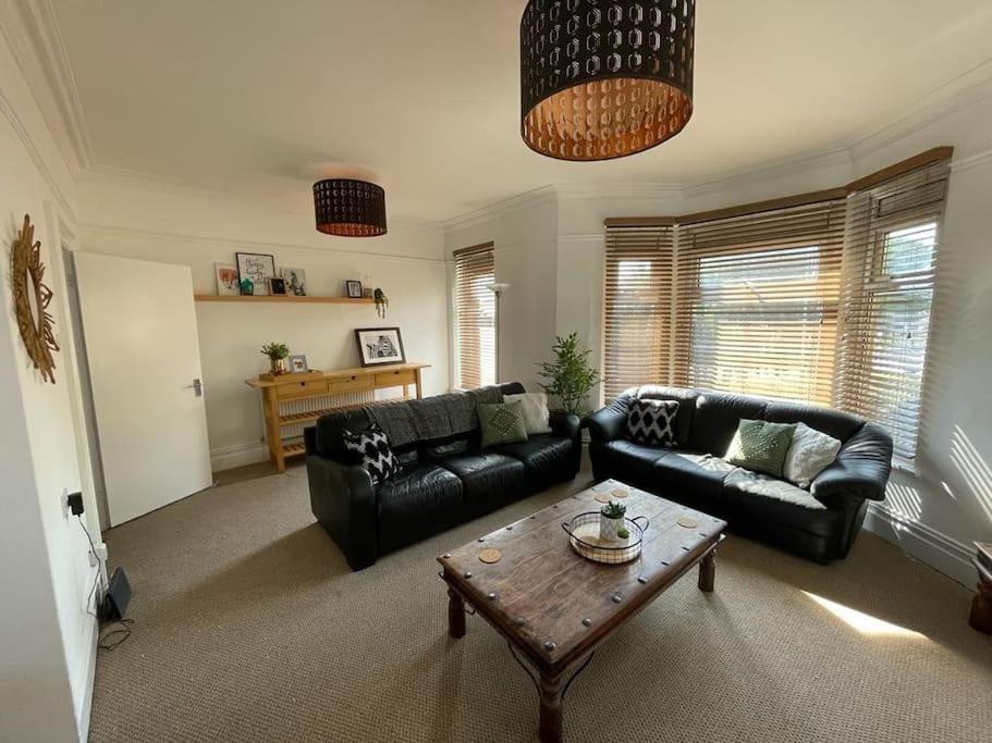 Апартаменти 3 Bed Flat Near To Cardiff And Cardiff Bay Екстер'єр фото